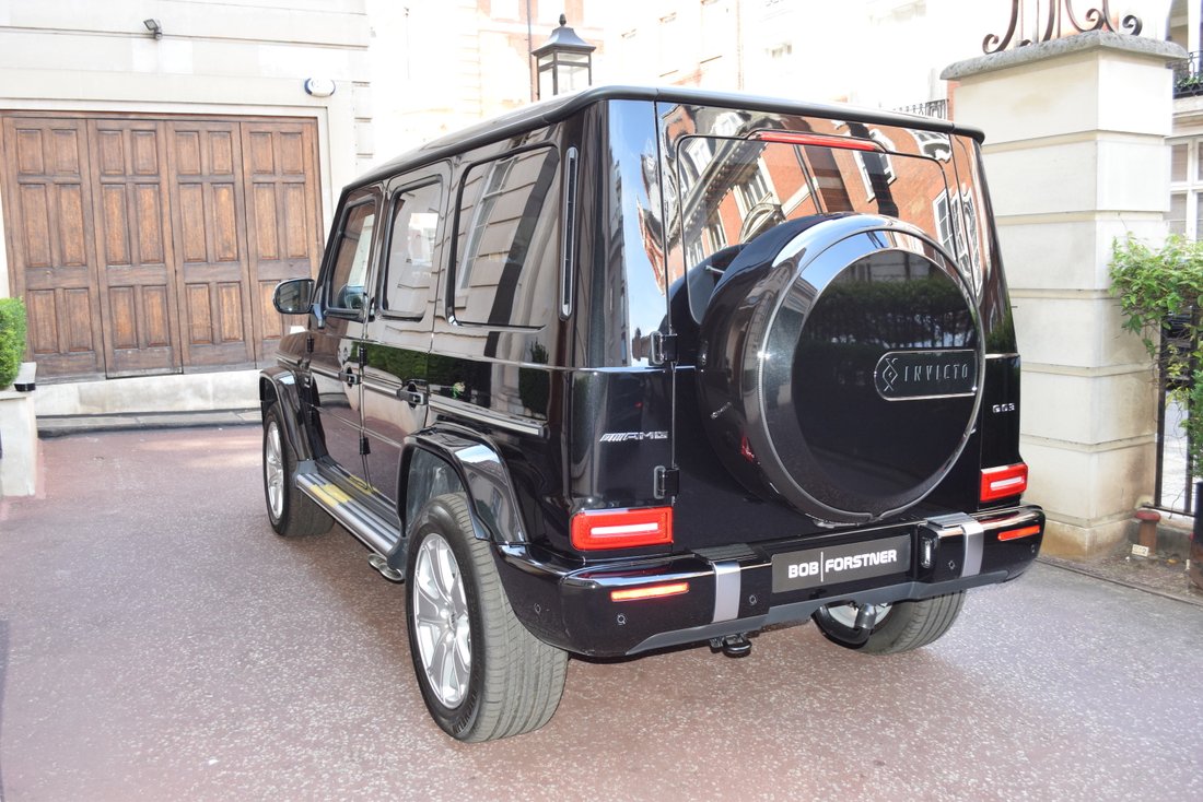 Suv in London, England, United Kingdom 5 - 12039338
