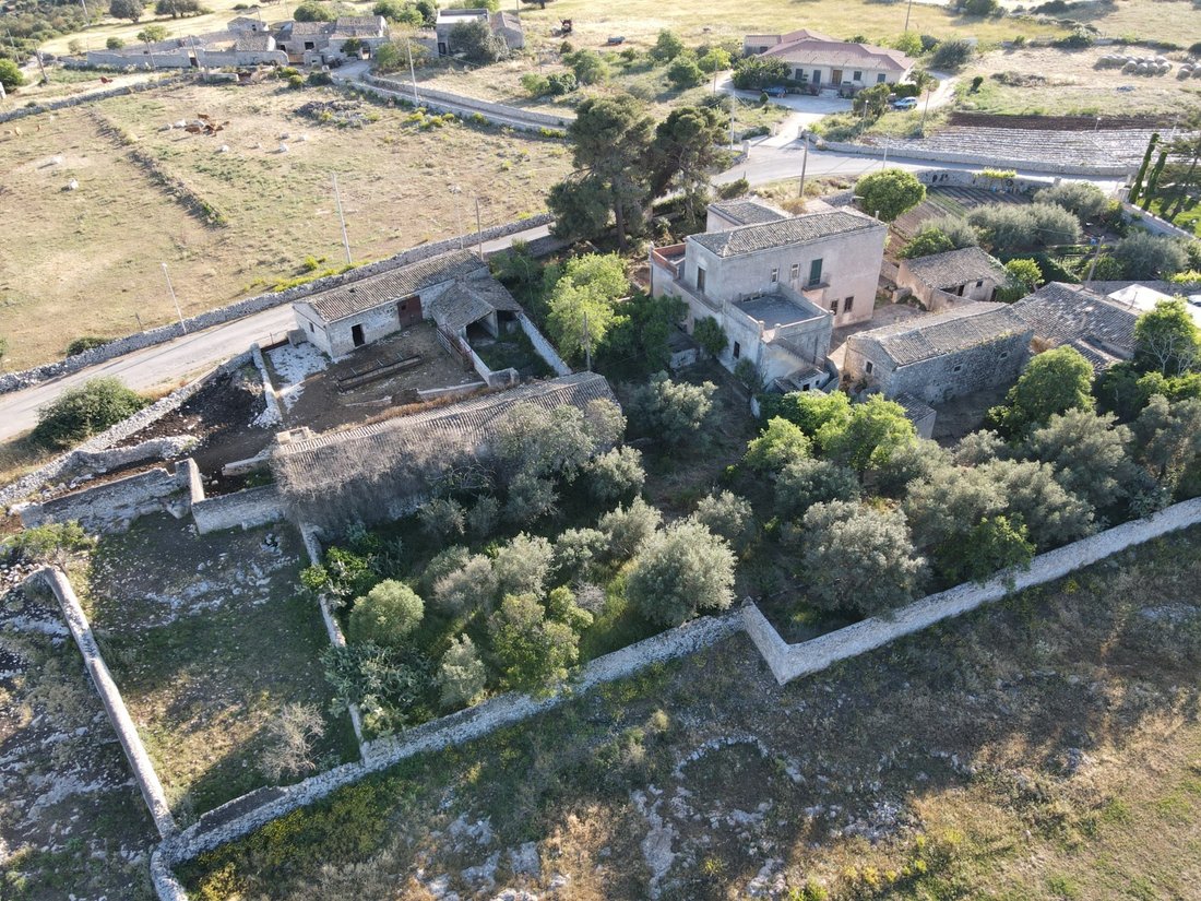 Splendid Ancient Villa In Modica, Sicily, Italy For Sale (12038827)