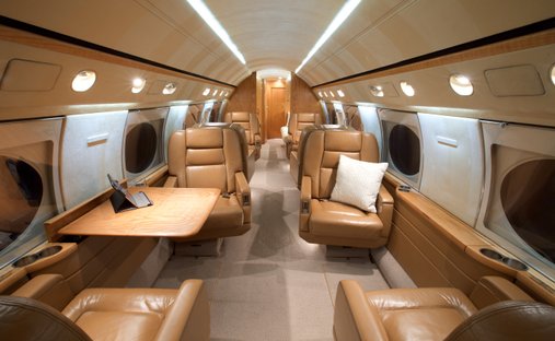 G-IV 8