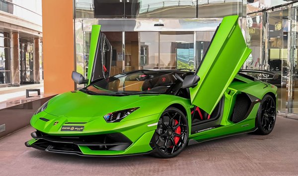 2021 Lamborghini Aventador SVJ awd (12041858)
