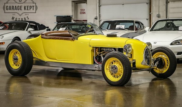 1927 Ford Roadster (12042269)