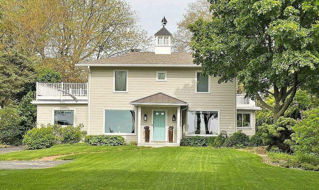 2401 Old Lakeshore Road In St. Joseph, Michigan, Stati Uniti In Vendita