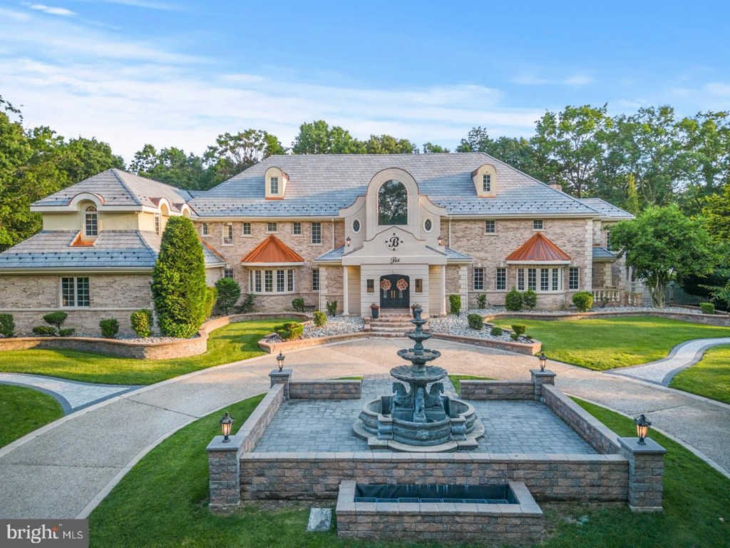 Single Family Detached Voorhees In Voorhees Township, New Jersey