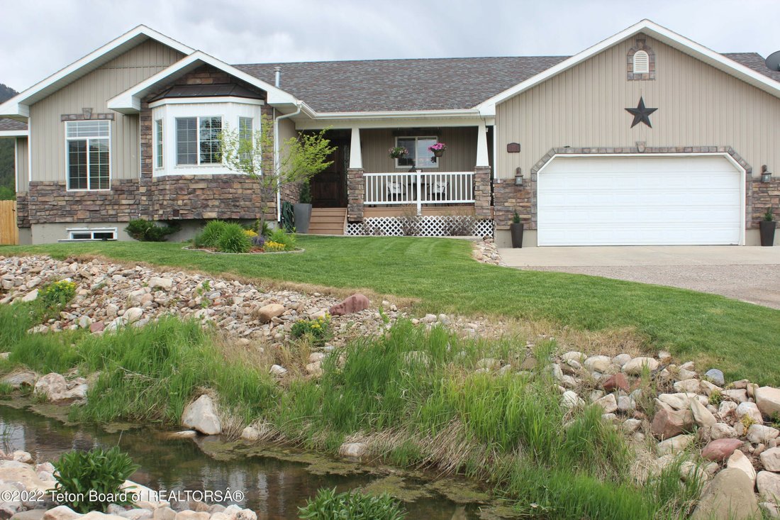 3 Bedrooms Single Family Detached In Afton, Wyoming, United States For