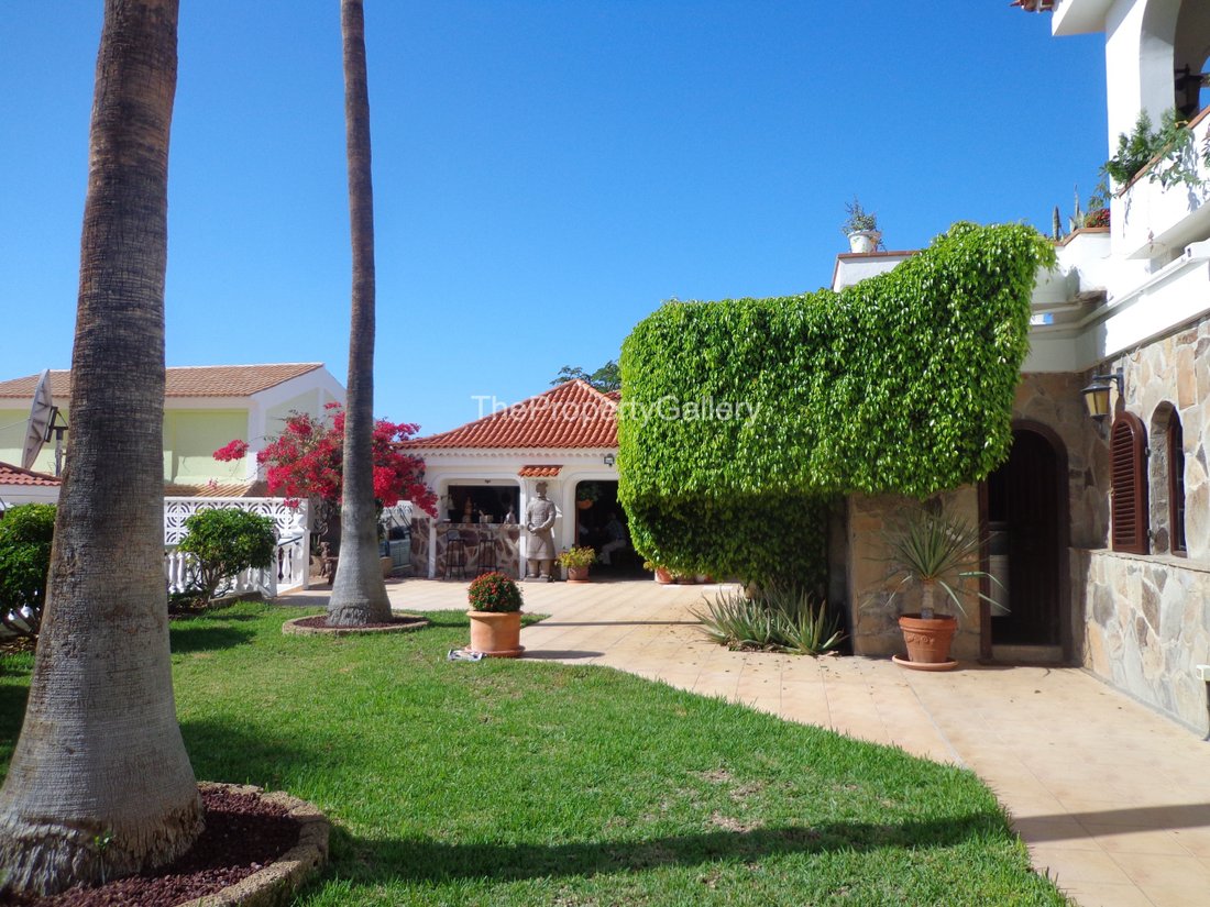 Beautiful Villa For Sale In Callao In Callao Salvaje, Canary Islands