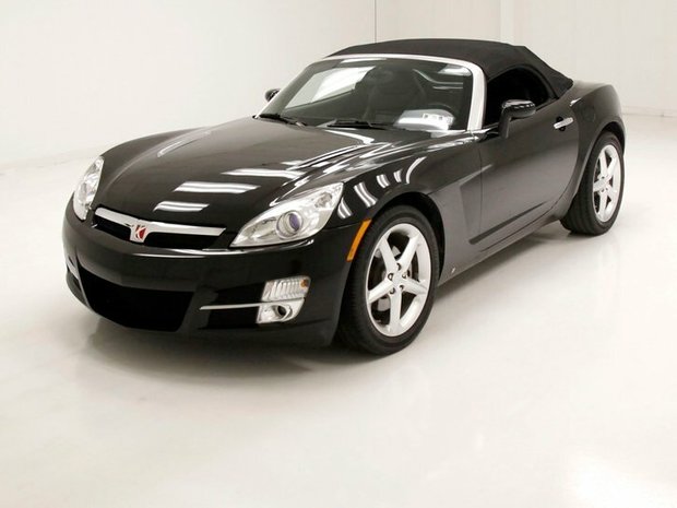 2008 Saturn Sky Convertible in Morgantown, United States 1