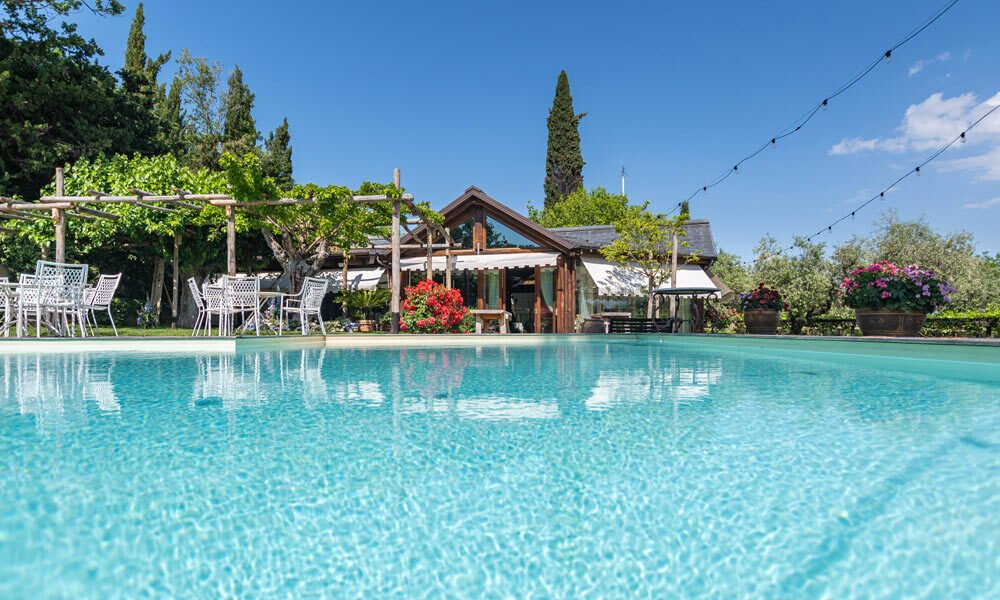 Estate in Cartoceto, Marche, Italy 1 - 12046365