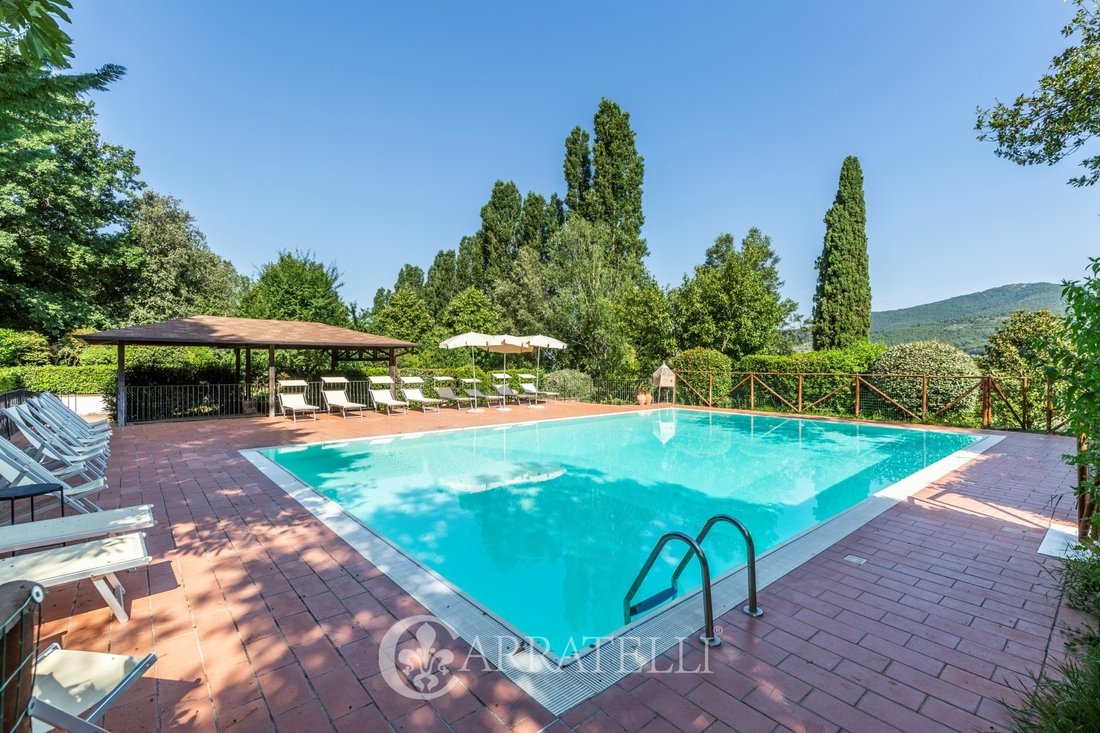 Farm With In Cortona In Cortona, Tuscany, Italy For Sale