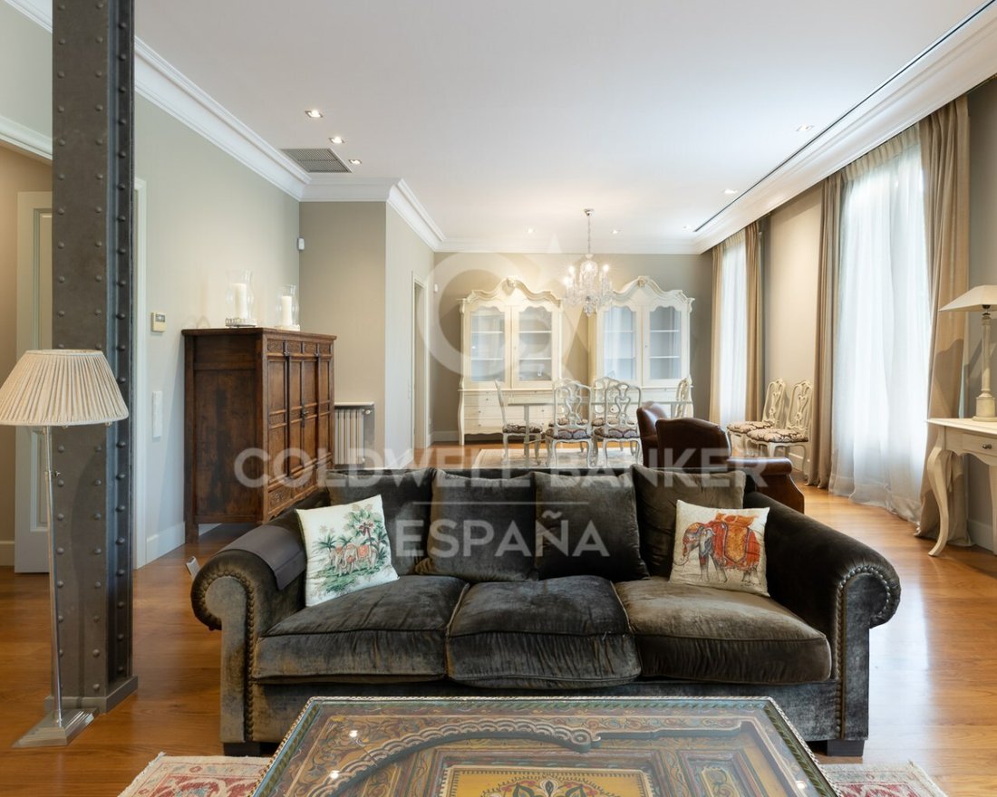 Apartment in Eixample, Barcelona, Spain 3 - 12046880