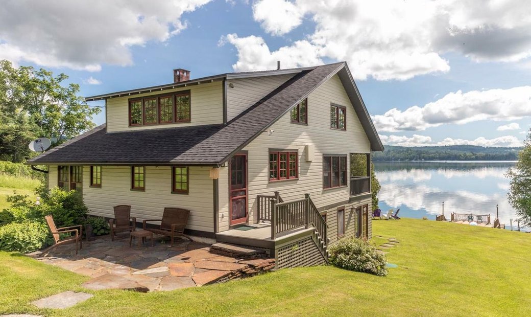 Caspian Lakefront Home In Greensboro, Vermont, United States For Sale