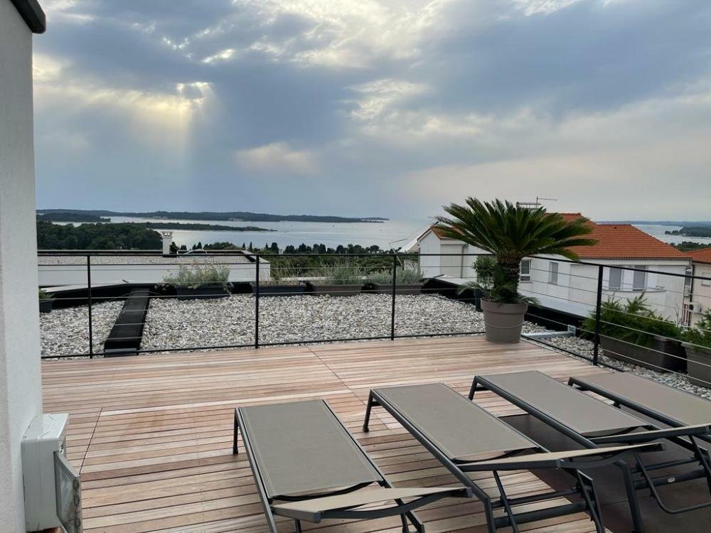 Villa For Sale In Fazana, Pula In Fažana, Istria County, Croatia For