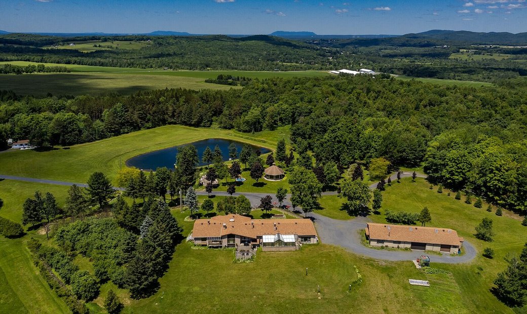 Sutton, Estrie Dans Dunham, Québec, Canada à Vendre (11768554)