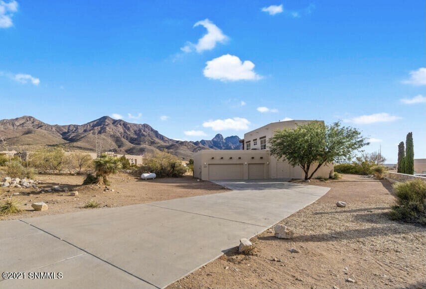 4 Bedrooms Single Family Detached In Las Cruces, New Mexico, United States For Sale (12050542)