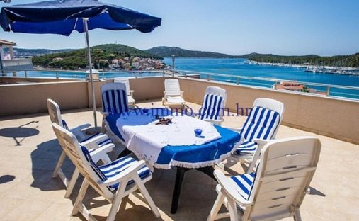 Villa in Rogoznica, Sibenik-Knin County, Croatia 1