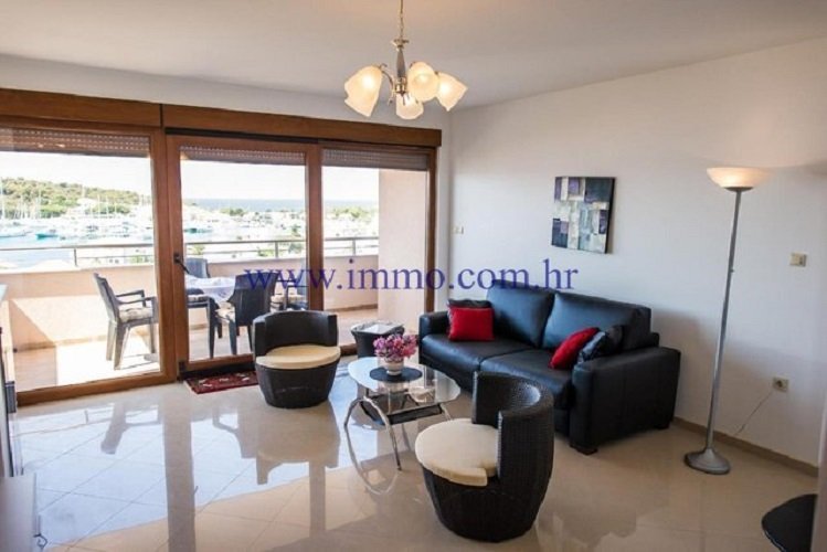 Villa in Rogoznica, Sibenik-Knin County, Croatia 2 - 12054164