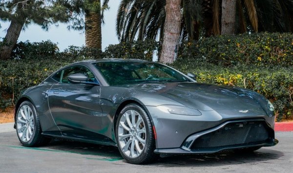 2019 Aston Martin Vantage (12051907)