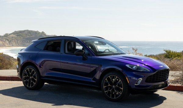 2021 Aston Martin DBX (12051856)