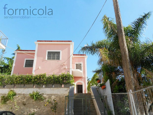House in Portici, Campania, Italy 1