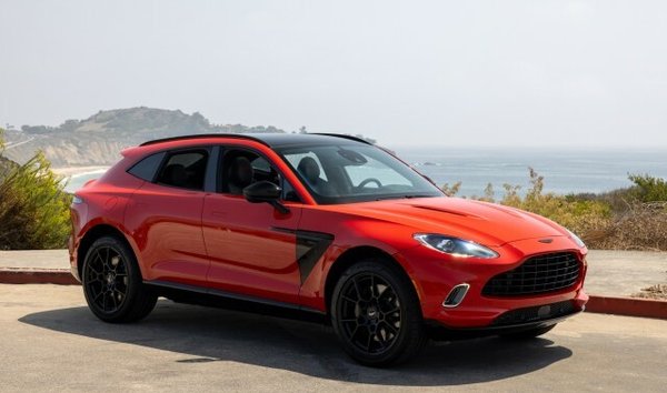 2021 Aston Martin DBX (12051862)