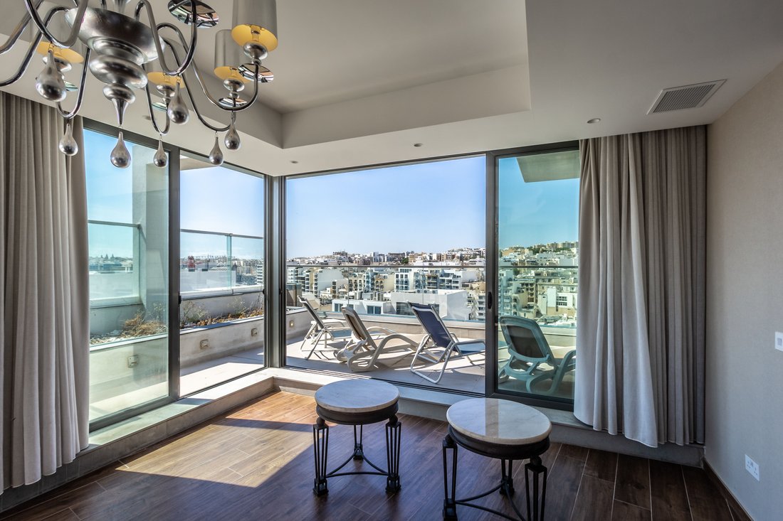Apartment in Saint Julian's, Malta 3 - 12054361