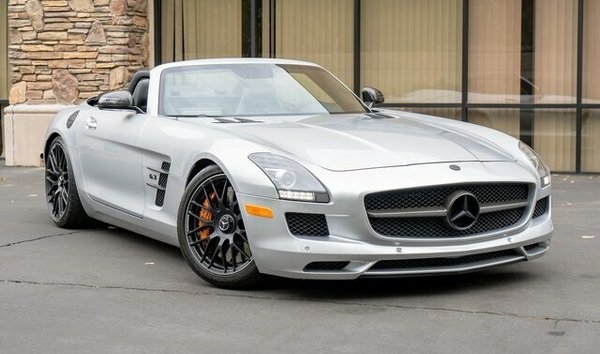 2012 Mercedes-Benz SLS AMG (12040110)