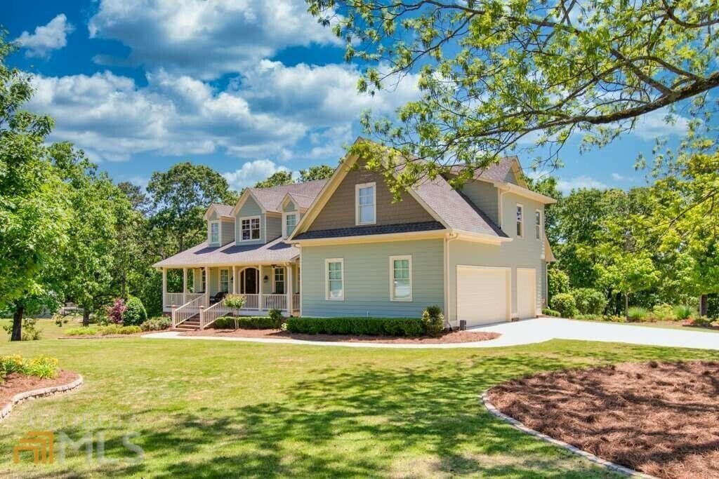 Single Family Detached Flowery Branch In Flowery Branch,