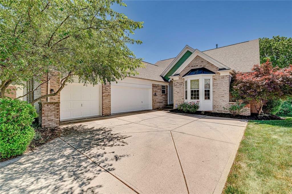 4 Bedrooms Single Family Detached In Fishers, Indiana, United States