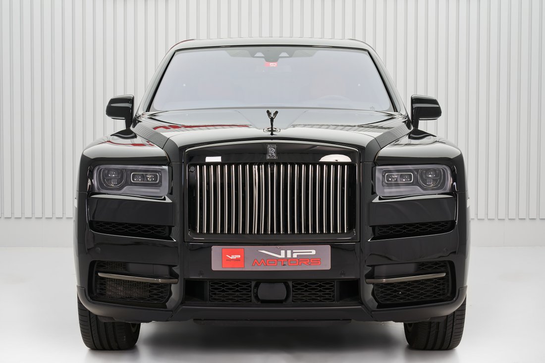 Suv in Dubai, Dubai, United Arab Emirates 2 - 12059684