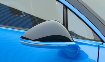 2017 Bugatti Chiron 