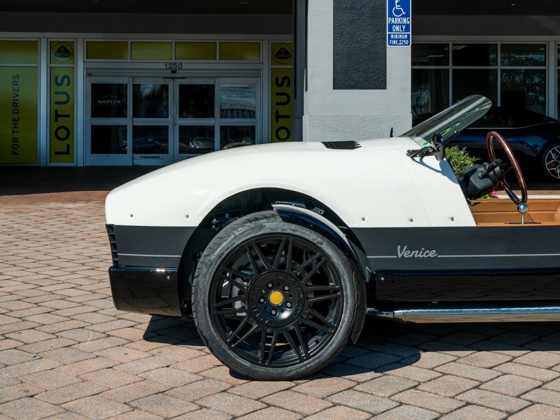 Cabriolet in Naples, FL 4 - 12059285