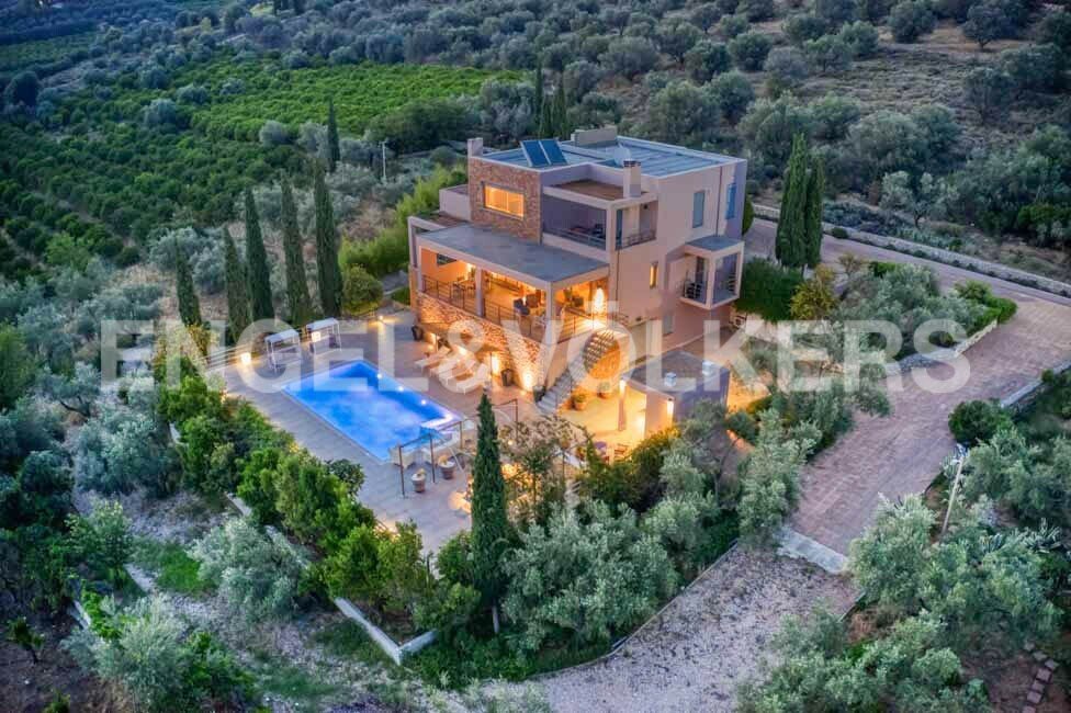 Villa "Dei Gratis" In Nafplion, Greece For Sale (12061452)