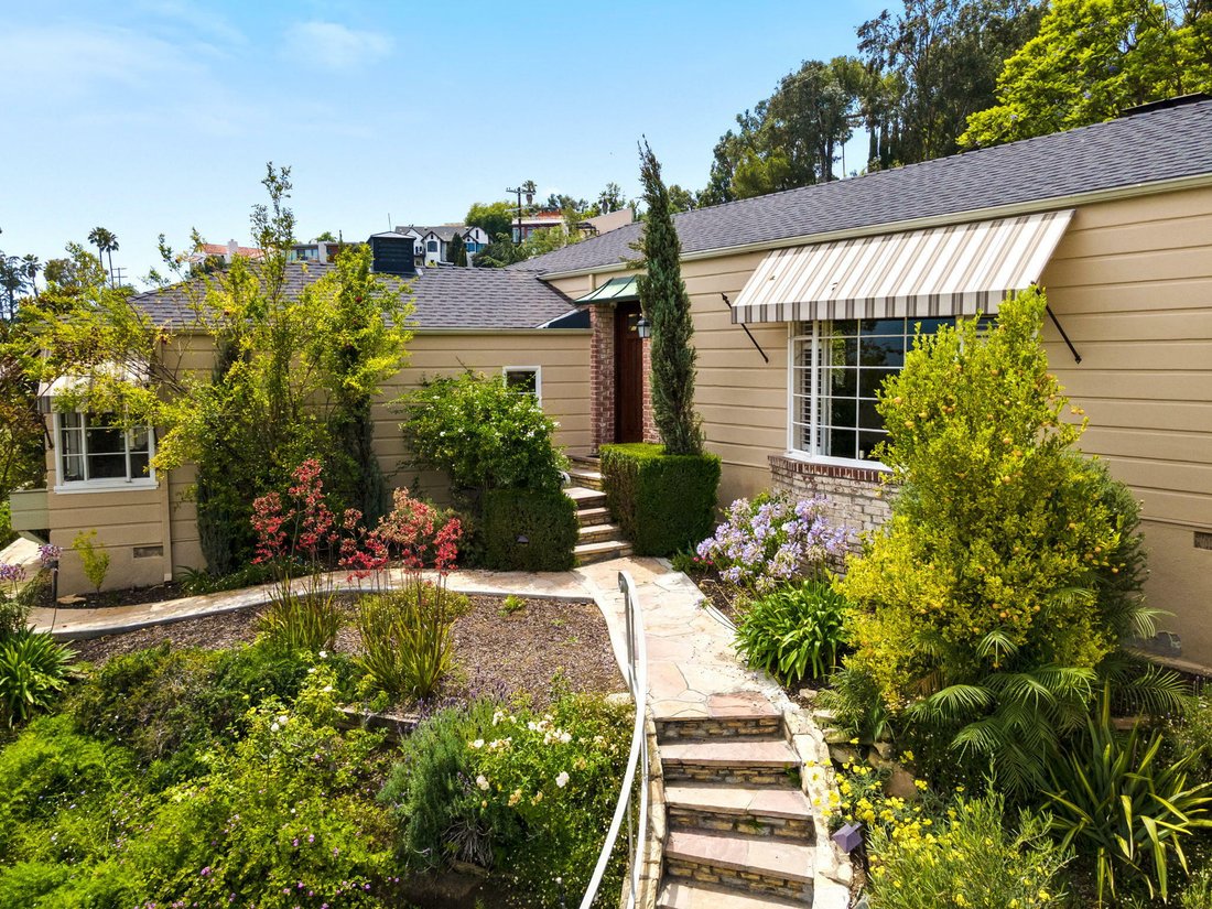 House in Los Angeles, California, United States 4 - 12059977