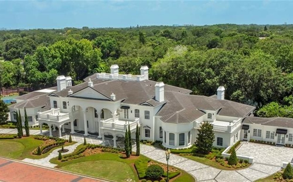 Viviendas de lujo con sala de juegos en venta en Orlando, Florida | JamesEdition Viviendas de lujo con sala de juegos en venta en Orlando, Florida | JamesEdition