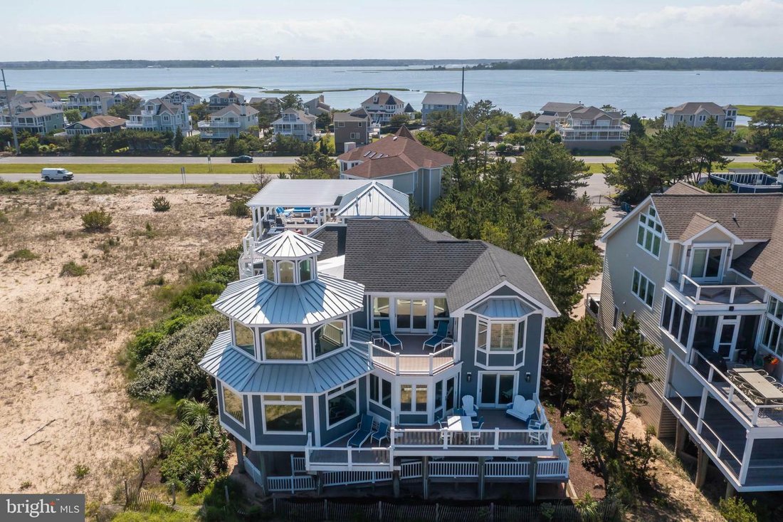 6 Bedrooms Single Family Detached In Fenwick Island, Delaware, United