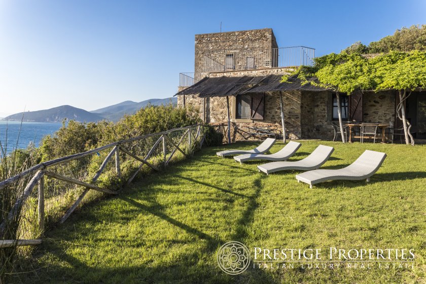 The Sentinel’s Retreat: A Tuscan Watchtower Whispering to the Sea