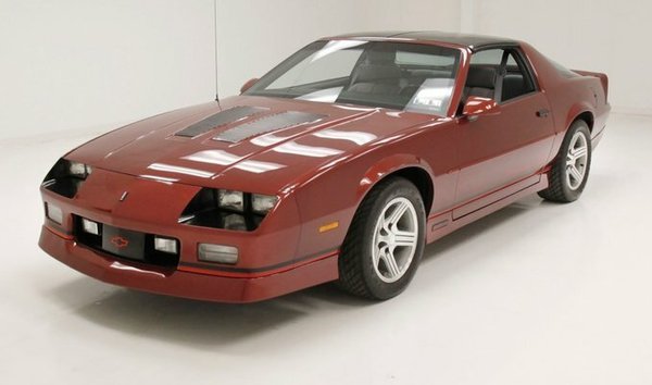 1988 Chevrolet Camaro IROC Z28 (12062749)