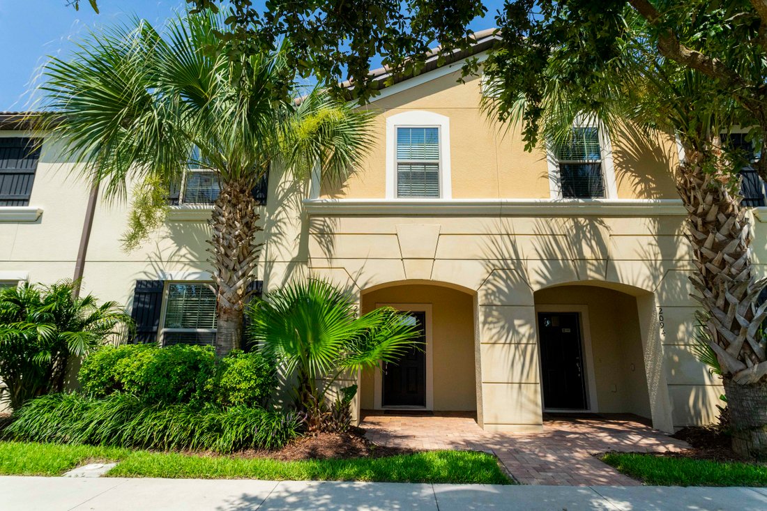 5-bedrooms-townhouse-in-kissimmee-florida-united-states-for-sale