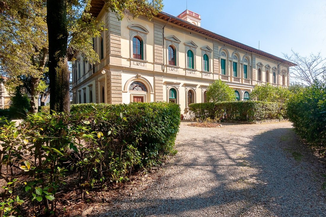 Apartment For Sale In Prestigious Historic Villa In Florence, Tuscany, Italy For Sale (12072546)
