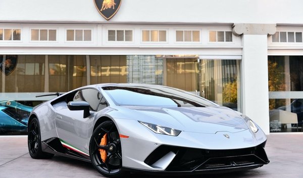 2018 Lamborghini Huracan Performante (12066977)