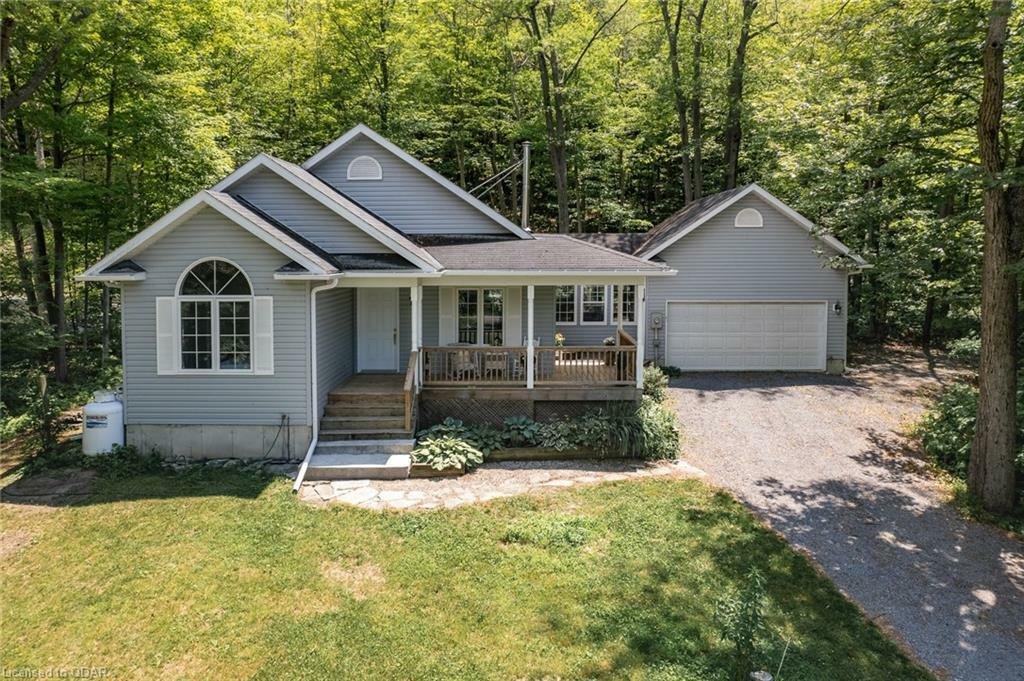 11559 Loyalist Parkway,Picton In Picton, Ontario, Canada For Sale