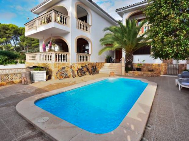 Luxury chalets for sale in Cala Ratjada, Balearic Islands, Spain ...