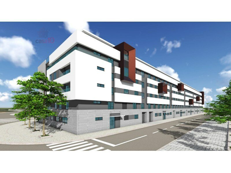 Fabulous Penthouse T4+2 For Sale, In One Of The In Montijo, Setubal