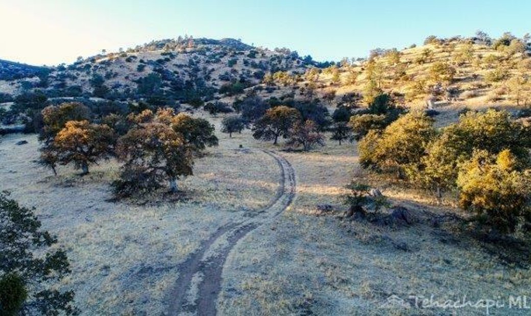 Lots And Land Tehachapi In Tehachapi, California, United States For