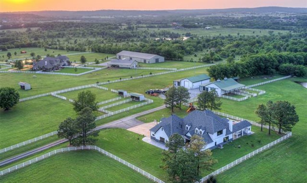 Single Family Detached Mounds En Liberty, Oklahoma, Estados Unidos En