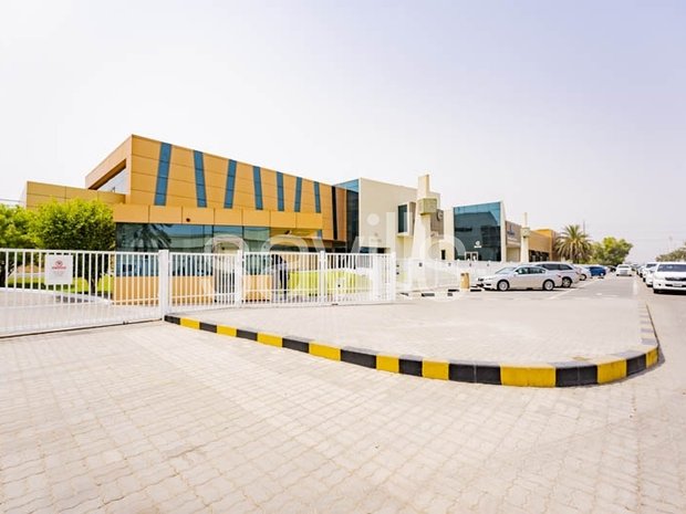 Al Hamriya, Sharjah, United Arab Emirates 1