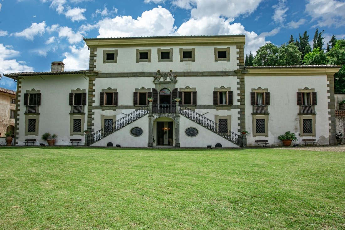 Villa Greve In Tuscany, Italy For Sale (12067874)