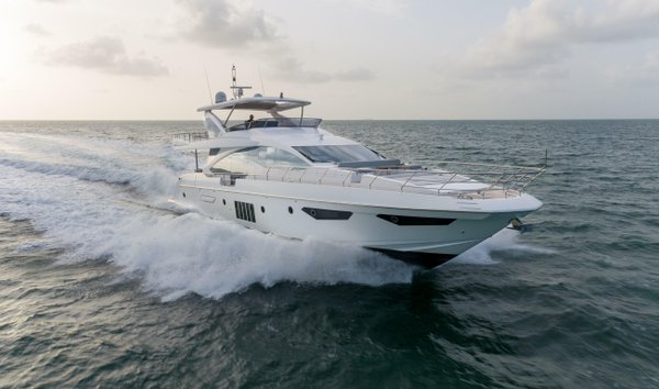 Yachts - 20 Azimut for sale on JamesEdition