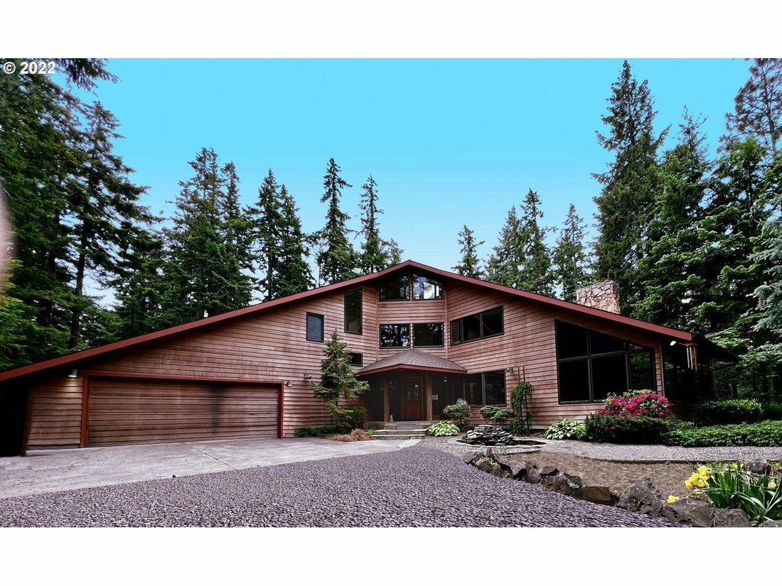 Custom Crafted Home On 20 Acres In Mosier, Oregon, United States For