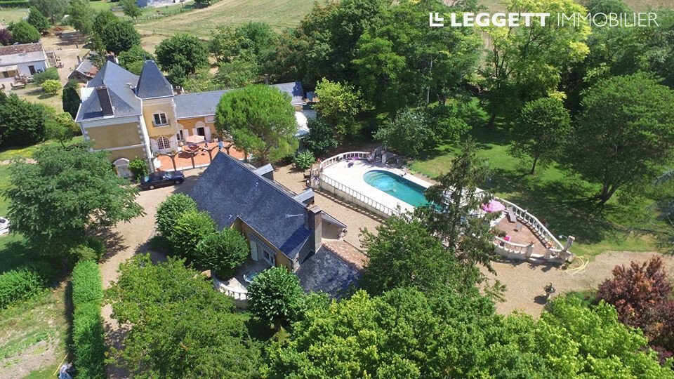 Huis in Montval-sur-Loir, Pays de la Loire, Frankrijk 1 - 11693763