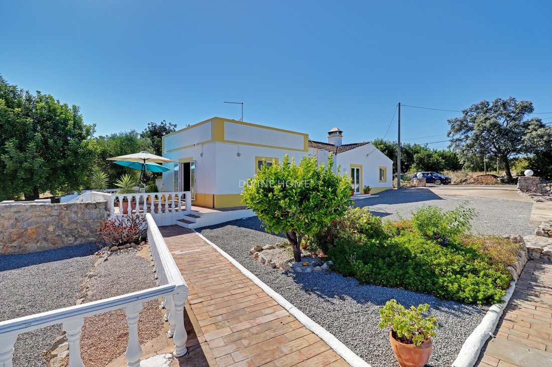 Villa Dans Santa Catarina Da Fonte Do Bispo, District De Faro, Portugal à Vendre (11908907) Villa Dans Santa Catarina Da Fonte Do Bispo, District De Faro, Portugal à Vendre (11908907)